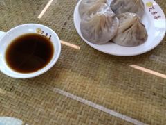 -笑来喜馄饨小笼工坊店(湖滨街店)