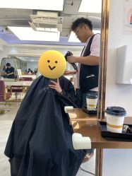 -镁连社·美联社