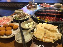 -舒家大院重庆老火锅(纪念塔店)