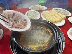 -花苑美食横琴生蚝火锅(拱北粤华路店)