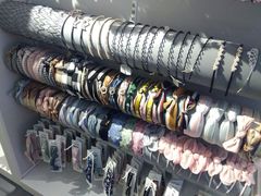 -恒生万鹂广场(唐镇店)