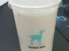 -瑞幸咖啡(青岛保利中心店)