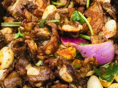 -老东镇啤酒屋海鲜加工·蒸汽海鲜·海鲜烧烤(台东店)