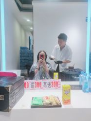 -华卫思理轻奢造型