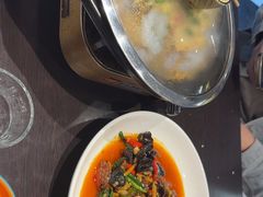 -川流不息·地道川菜·小龙虾(松东路店)