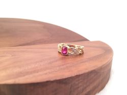 -威德钻石-克拉钻大本营(南京东路店)