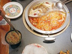 -沸炉重庆老火锅(军事博物馆店)