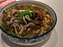 -镇南锅盖面馆(解放路店)