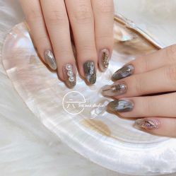 -SixOne六一日式美甲美睫