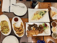 西葫芦饼配酸奶-TUK土耳其餐厅·下午茶(卢湾店)