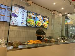 -白妈螺蛳粉(白云万达店)