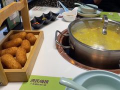 -洪氏嗨捞·猪肚鸡火锅(阳光天地店)