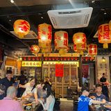 [惊恐]在成都！很少看到这么炸裂的…