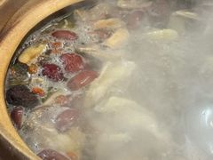 -威邵鸡煲(西华路总店)