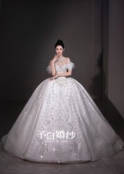 点击看大图 -予白婚纱礼服馆