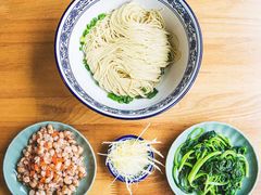 -朱洪元苏式面馆(绿宝广场店)