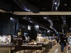 -诚品(信义店)