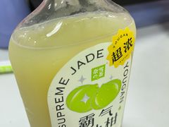 -奈雪的茶(湖滨银泰in77C区PRO店)