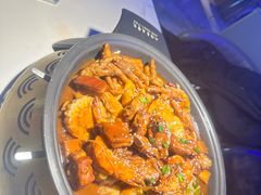 -徐记小怪兽肉蟹煲(中央大街店)