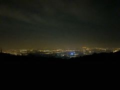 -鬼笑石后山停车场