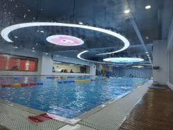 -月儿湾儿童游泳成长中心