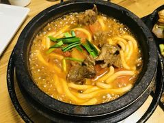 -徽湘园和马路串串火锅