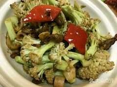 -宜宾海鲜酒家·三十年老字号