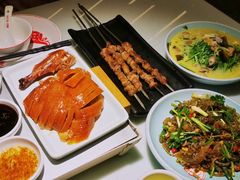 全家福-北院·果木烤鸭·25年东北菜(创意产业园店)