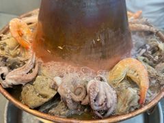 -鑫渔港海鲜本地菜·山海关浑锅(东戴河店)