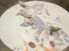 -鲜潭蒸汽石锅鱼(五道口购物中心店)