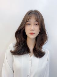-银星女王公园发型艺术沙龙
