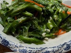 -黄记四更烤乳猪店