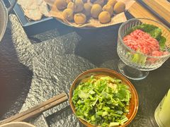 -鹿鸣山草本茶香火锅(园西路店)