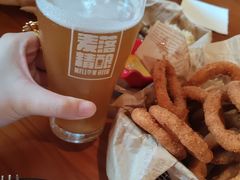 -麦落精酿啤酒餐吧(先农大院店)