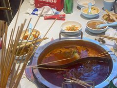 -宏姐串串香(征仪路店)