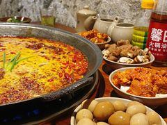 -四小区火锅·巷子里的重庆火锅(花照壁店)