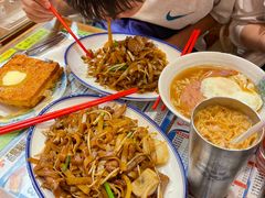 干炒牛河-金华冰厅