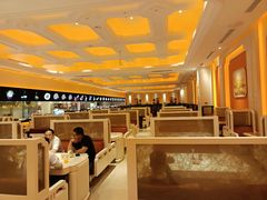 -白金汉爵大酒店-24小时餐厅