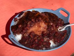 红豆酸磨糕刨冰-王中王刨冰