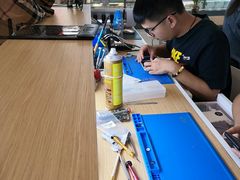 -爱畅享华为苹果手机维修服务(虹口龙之梦店)