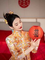 -Lady  Jane高端婚纱礼服馆