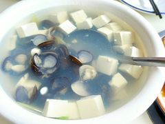 -鑫悦楼煎蟹·16年海鲜大排档