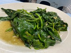 -明记烧鱼美味店