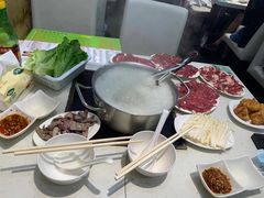 -黑山牛肉汤火锅(花城汇店)