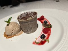 -Mogul Eatery·大亨餐酒馆