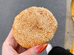 萝卜丝烧饼-朱记小郑酥烧饼(建康路店)