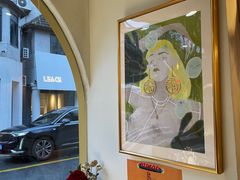 -LADY FAFA(巨鹿路陕西南路路口店)