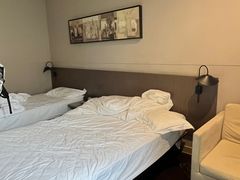 -锦江之星品尚(武汉协和医院取水楼地铁站店)