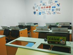 -童程童美少儿编程乐高机器人(红谷滩校区)