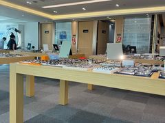 -Eziwish眼镜·蔡司授权店